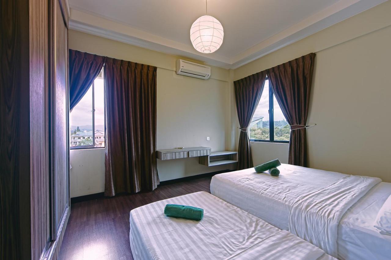 Aa Residen Luxury Condo Homestay 18Mins Walk Tanjung Aru Beach & Golf Course, Not Beach Side Resort Kota Kinabalu Kültér fotó