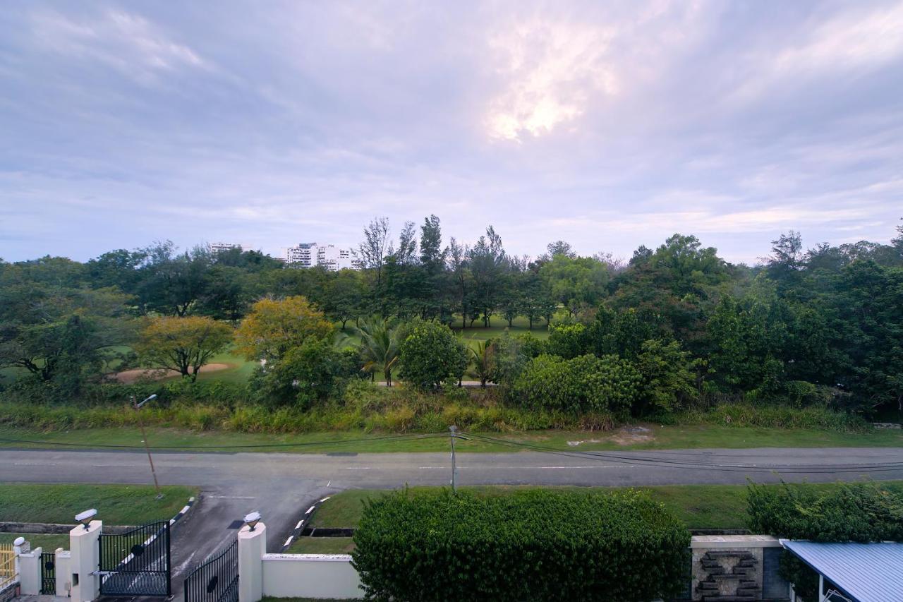 Aa Residen Luxury Condo Homestay 18Mins Walk Tanjung Aru Beach & Golf Course, Not Beach Side Resort Kota Kinabalu Kültér fotó