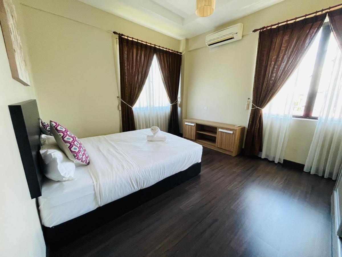 Aa Residen Luxury Condo Homestay 18Mins Walk Tanjung Aru Beach & Golf Course, Not Beach Side Resort Kota Kinabalu Kültér fotó