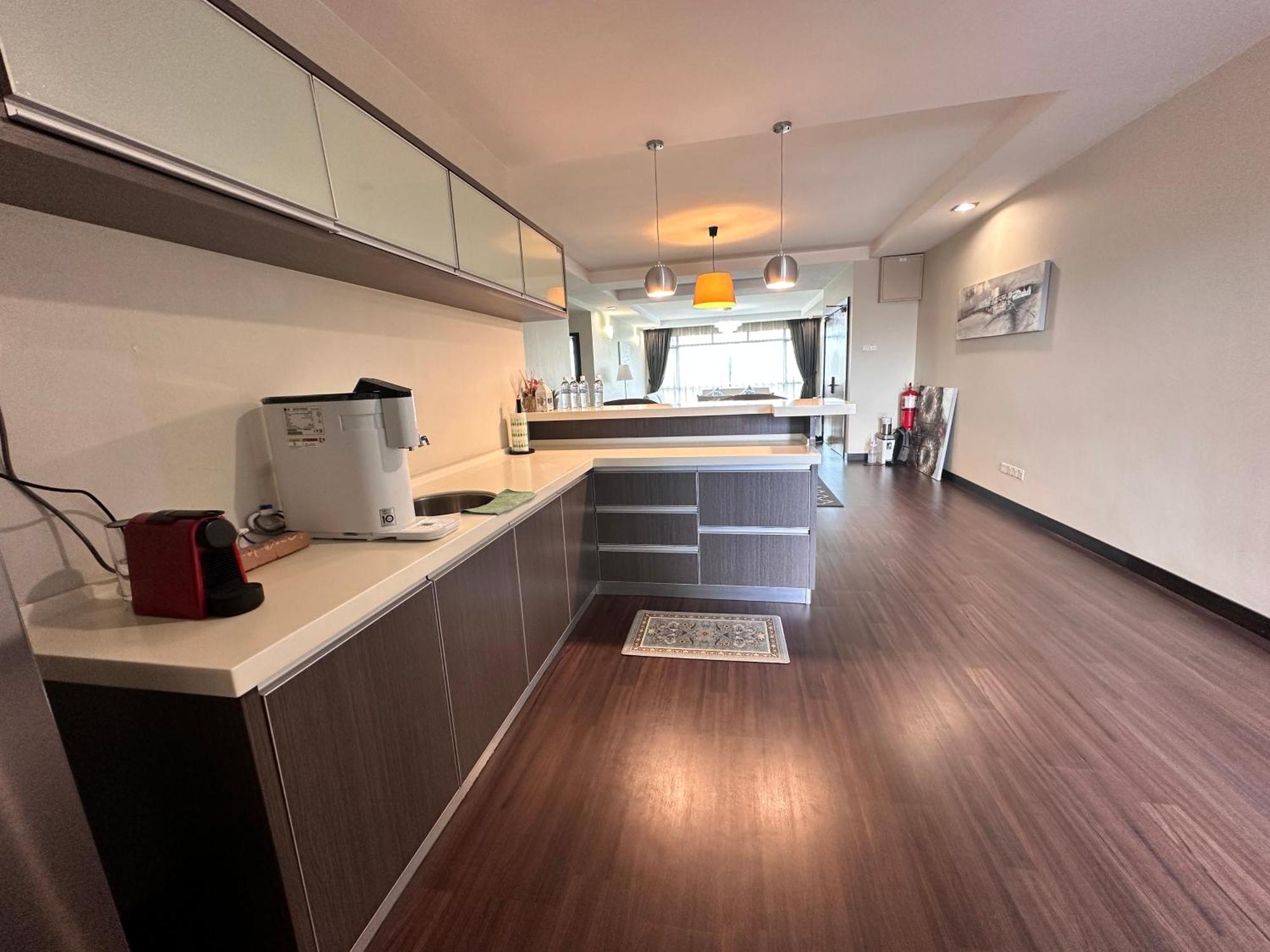 Aa Residen Luxury Condo Homestay 18Mins Walk Tanjung Aru Beach & Golf Course, Not Beach Side Resort Kota Kinabalu Kültér fotó