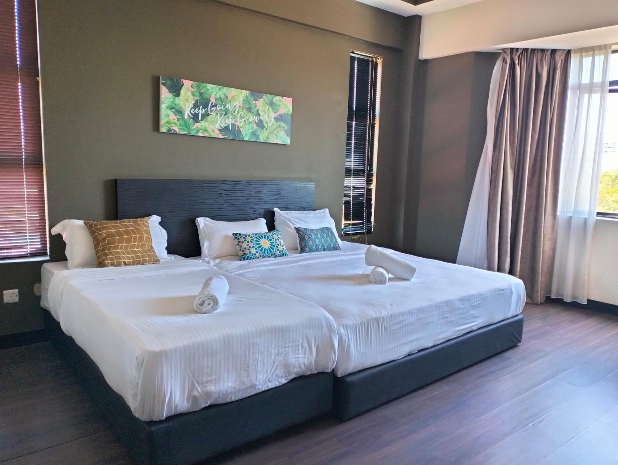 Aa Residen Luxury Condo Homestay 18Mins Walk Tanjung Aru Beach & Golf Course, Not Beach Side Resort Kota Kinabalu Kültér fotó