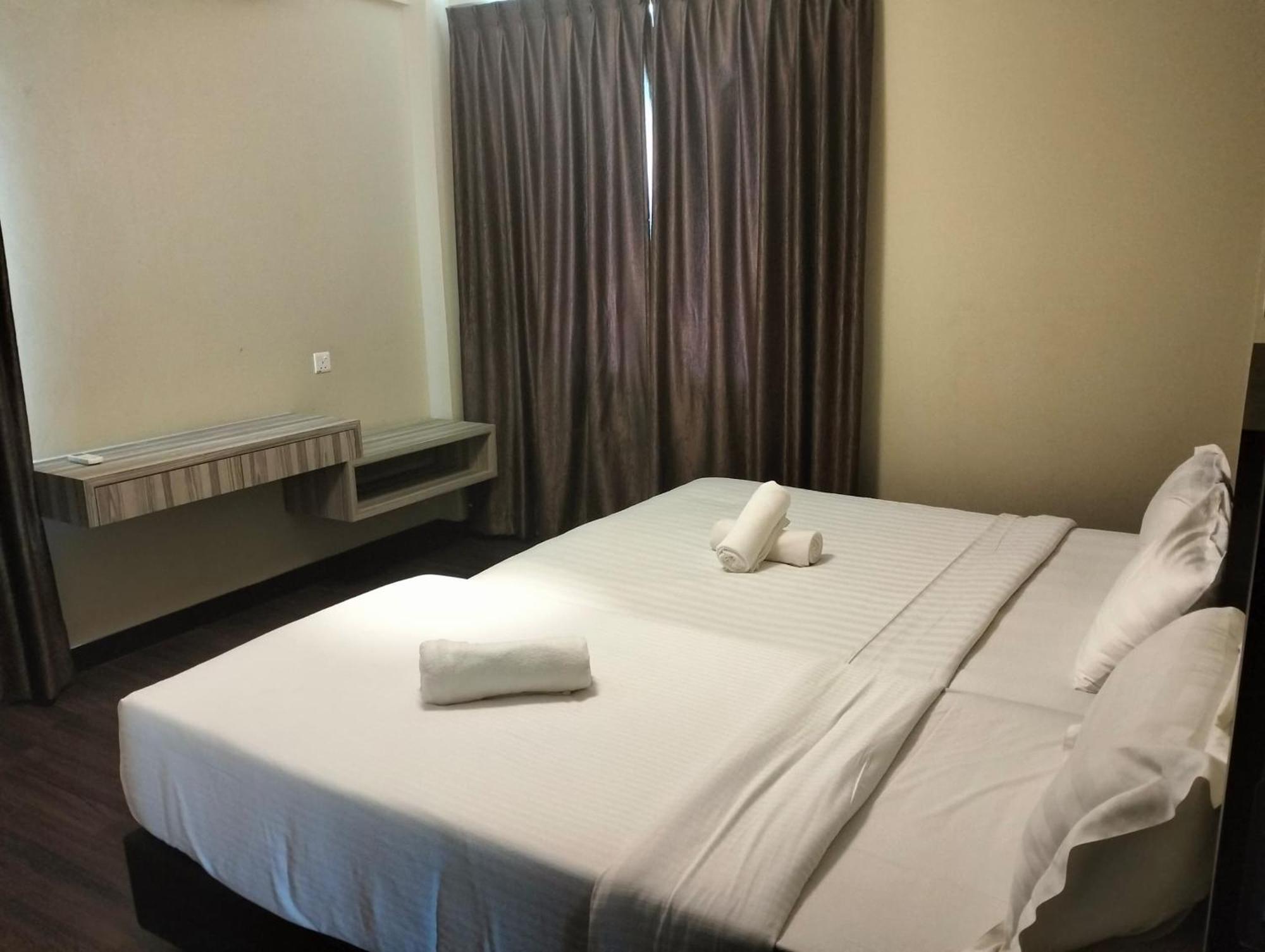 Aa Residen Luxury Condo Homestay 18Mins Walk Tanjung Aru Beach & Golf Course, Not Beach Side Resort Kota Kinabalu Kültér fotó